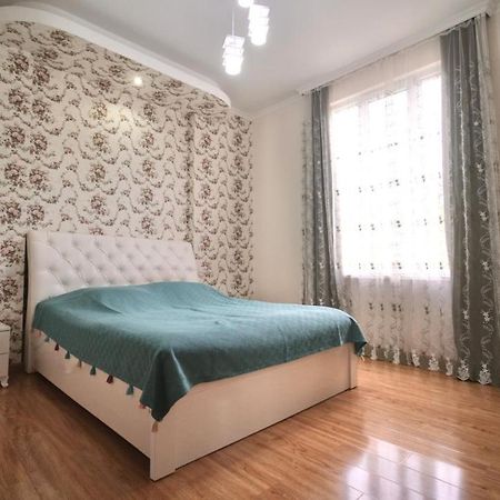 Guesthouse - Family Hotel Bagdati Esterno foto